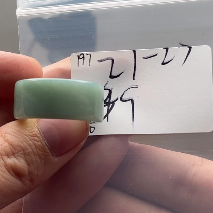 翡翠戒指未镶嵌明天