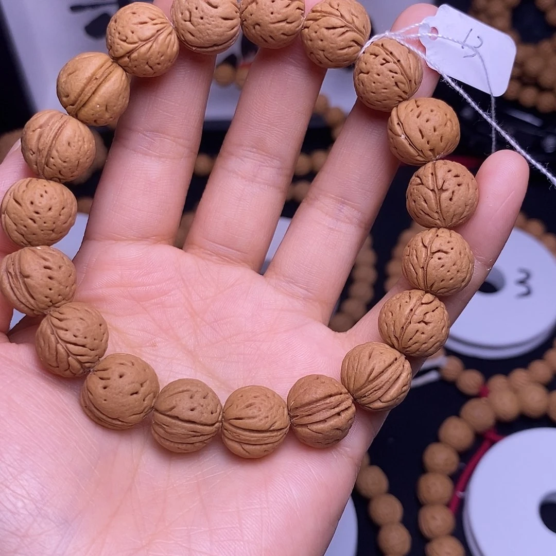 吊坠桃核原价168放漏