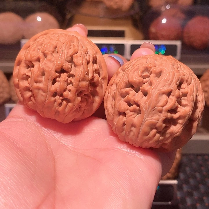 文玩核桃把件凤凰台