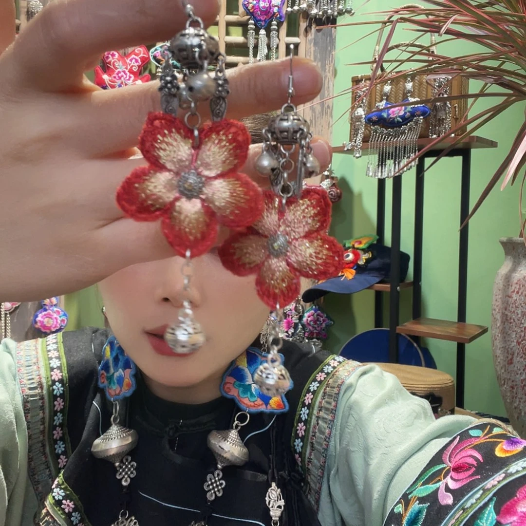银耳环女民族风手工刺绣