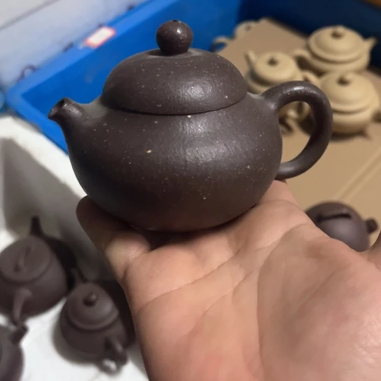 茶壶紫砂瑕疵………………