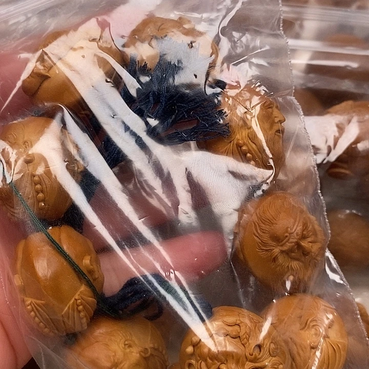 菜***理橄榄核吊坠橄榄核