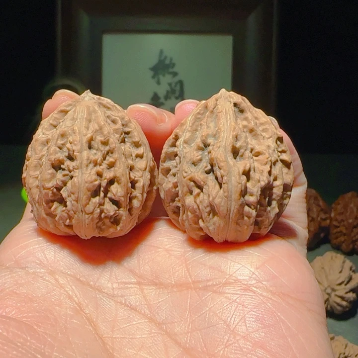 文玩核桃吊坠米子100