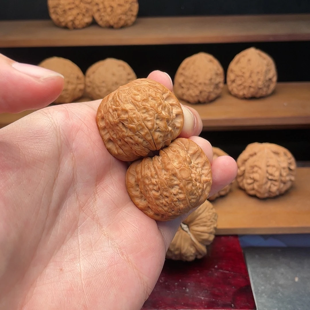 文玩核桃把件跃*37血麒麟