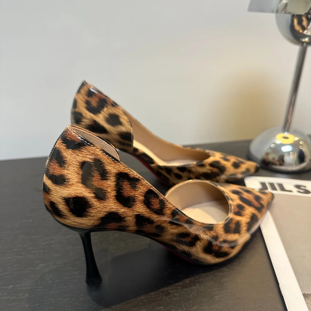 超性感豹纹侧空名嫒年气质年2025年女鞋2025高跟鞋女2025爆款洋气