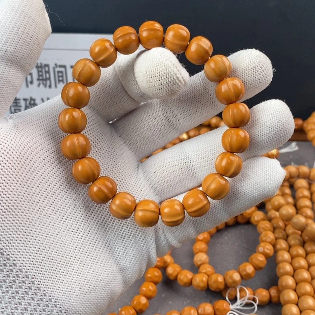 猴头核桃手串D**.小鲨鱼