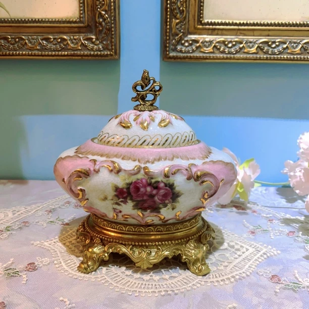 宫廷风粉色复古配铜小盖盒、收纳盒、首饰盒