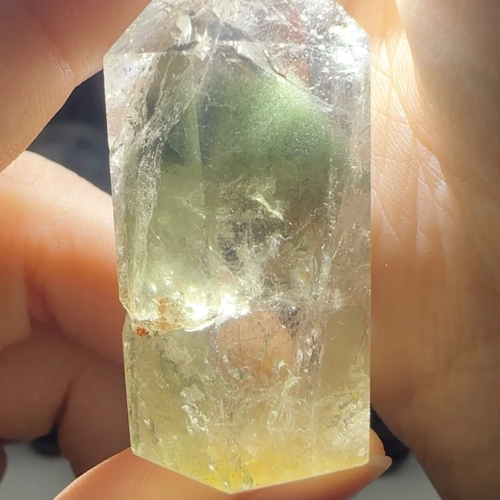 水晶摆件未镶嵌a080