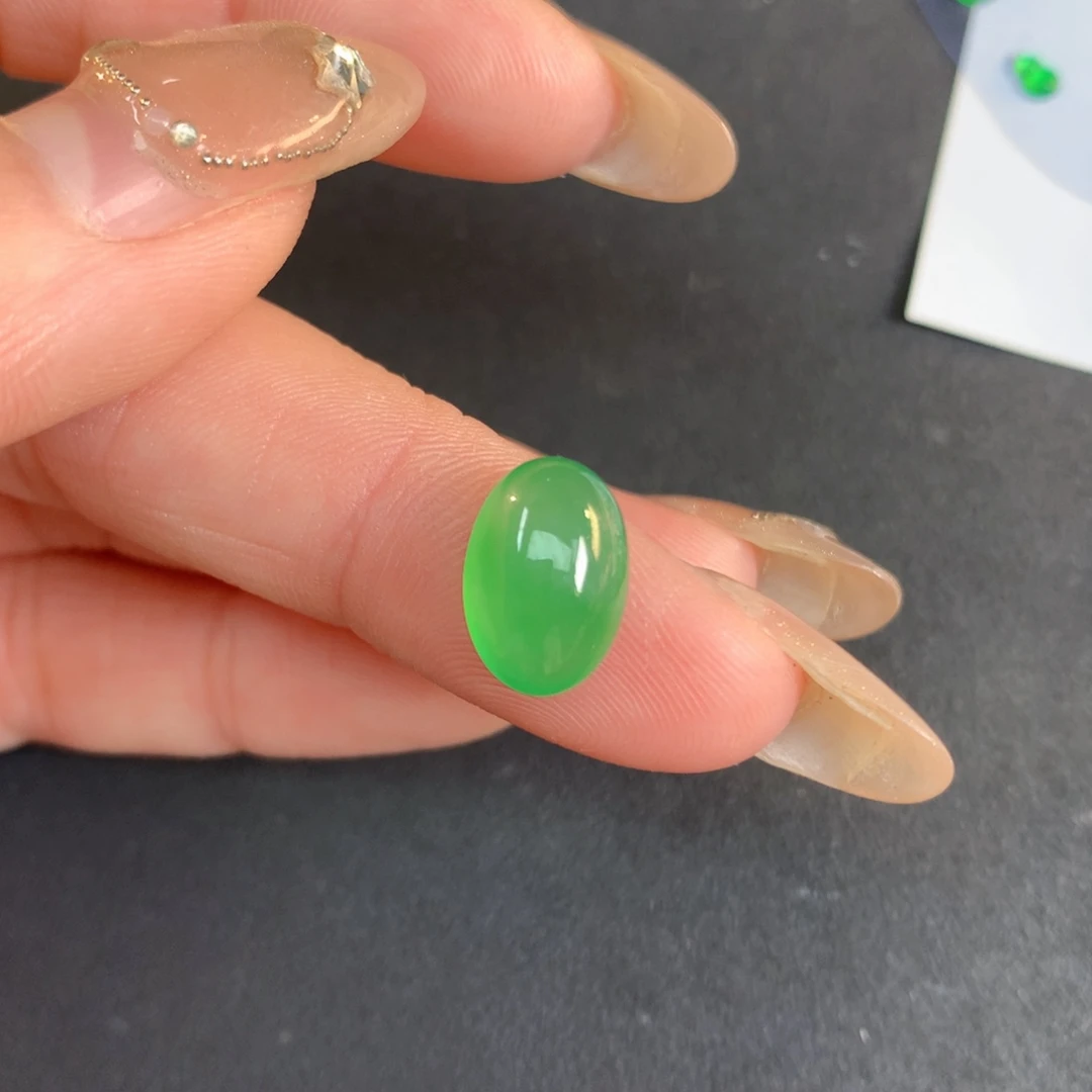 翡翠裸石12.34/8.6/5.17翡翠翡翠