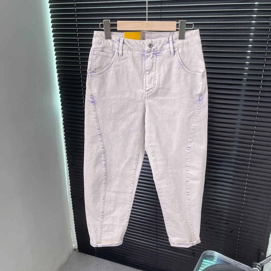 专属 女款休闲牛仔香蕉裤 701050 DM24D929