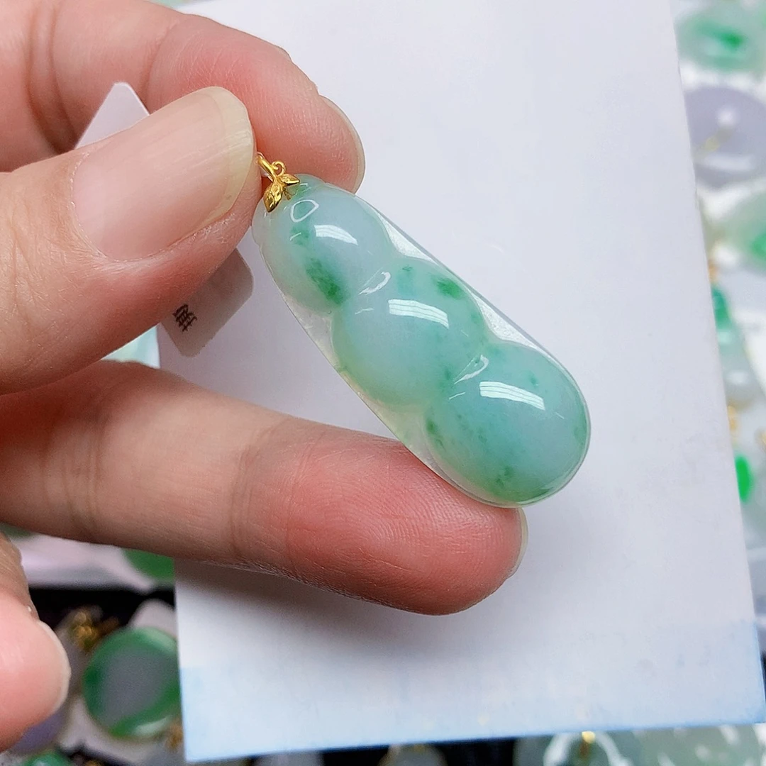 翡翠18K金镶嵌颈饰3678985