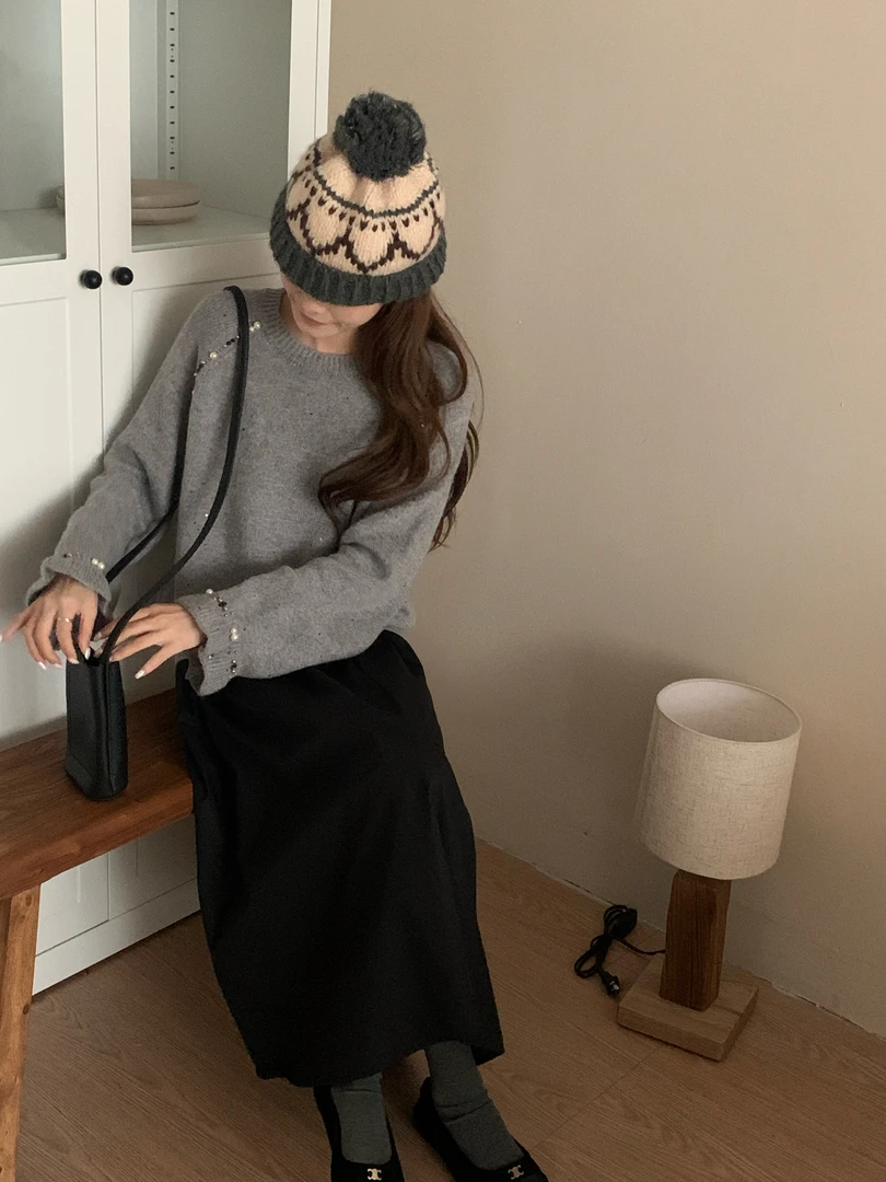 P&C studio 时尚钉珠设计感圆领针织衫