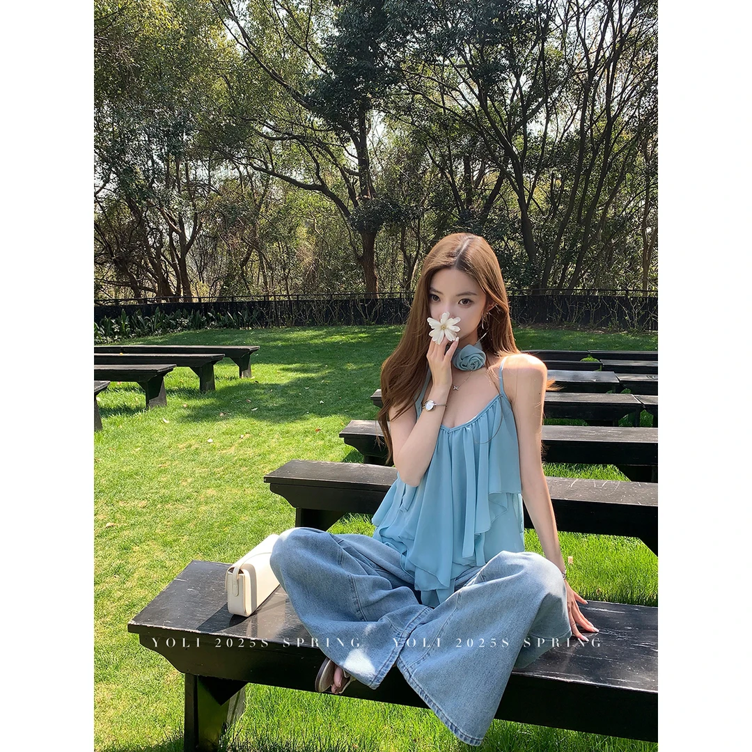 “Summer度假"设计感挂脖吊带上衣女V领设计感雪纺衫