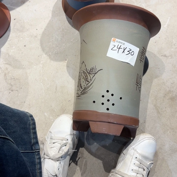 紫砂花盆紫砂的颜色