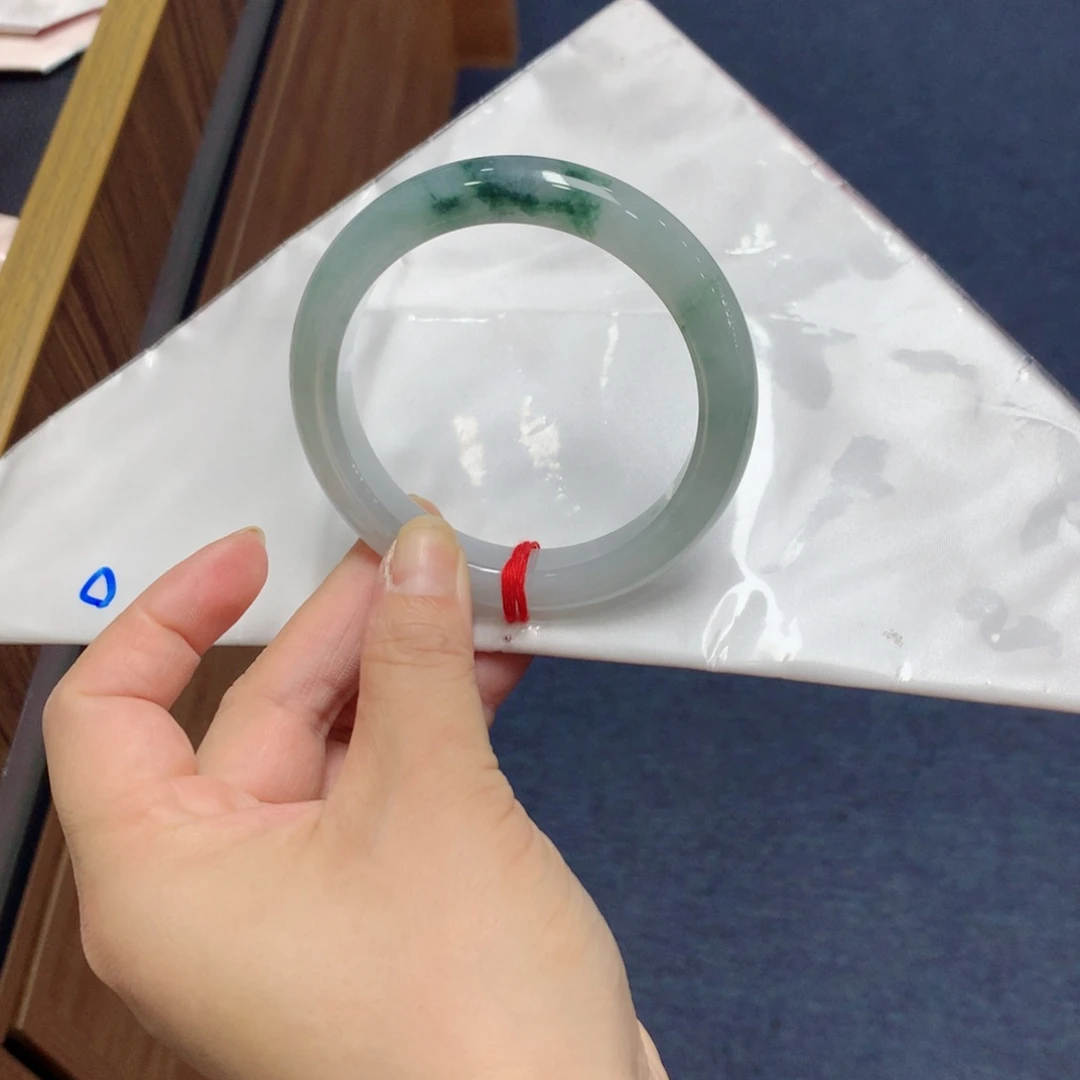 未镶嵌手镯翡翠买断