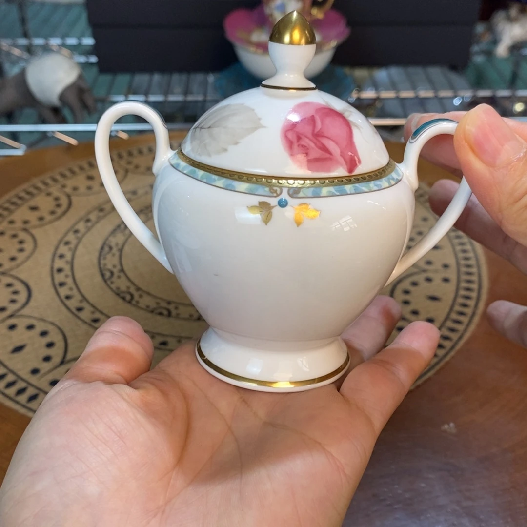 瓷器哈哈哈哈哈哈哈