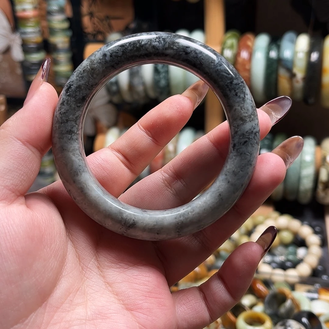 蛇纹石玉未镶嵌手镯54.8