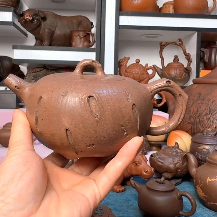 蟹***钱紫砂茶壶宜兴紫砂工艺美术