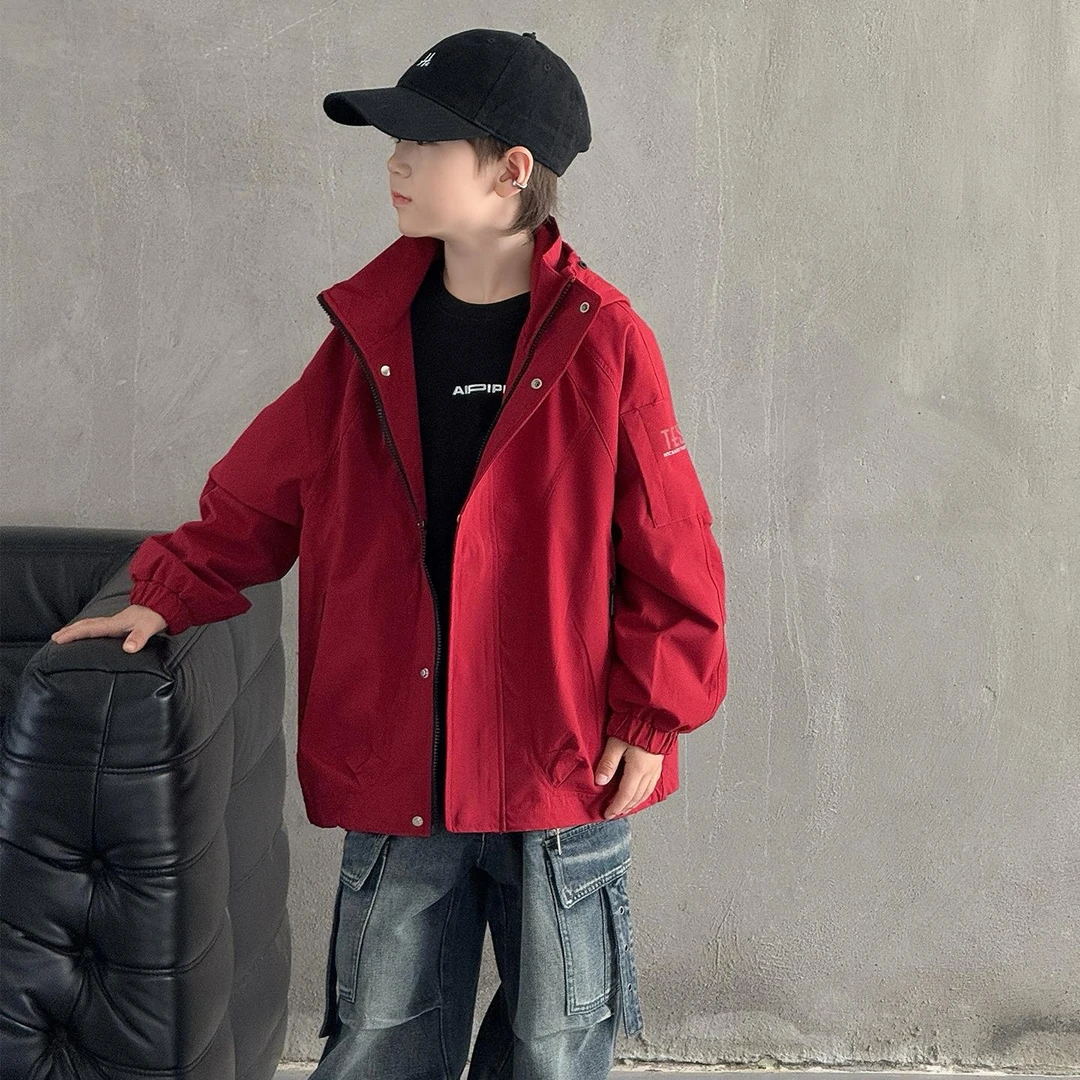 男童连帽外套春秋款2025新款洋气儿童冲锋衣男孩中大童秋季衣服潮
