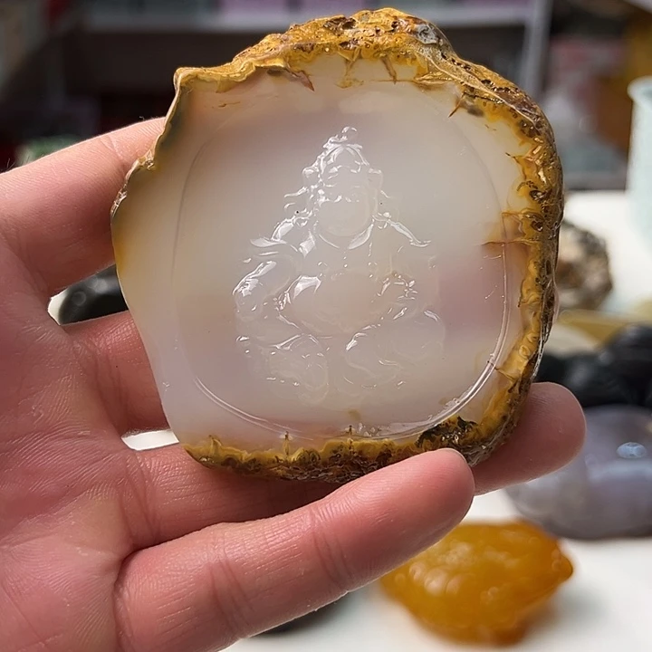 未镶嵌颈饰玛瑙/玉髓