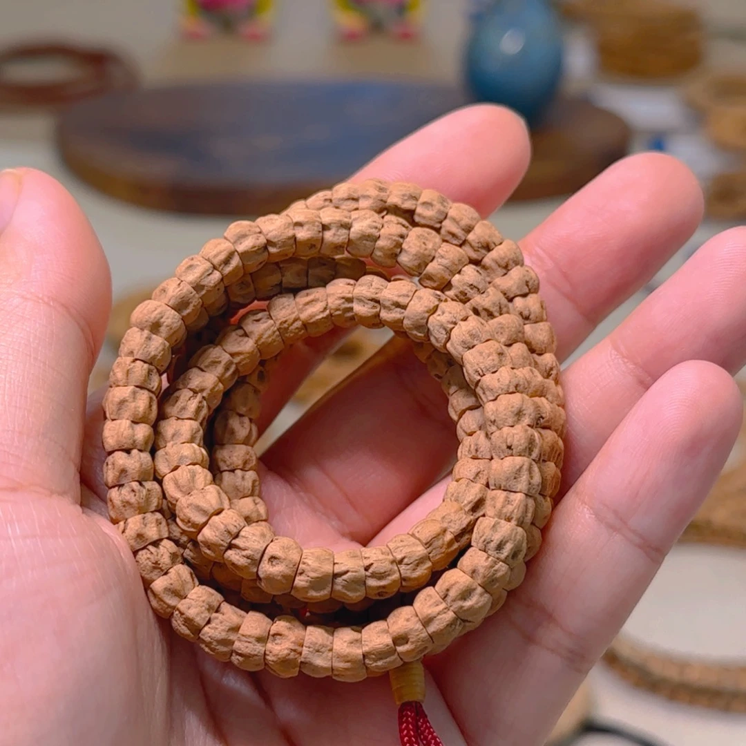 简***点柏香籽/百香籽吊坠