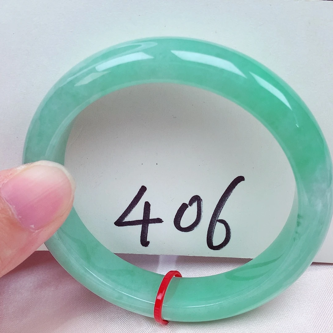 翡翠未镶嵌手镯翡翠