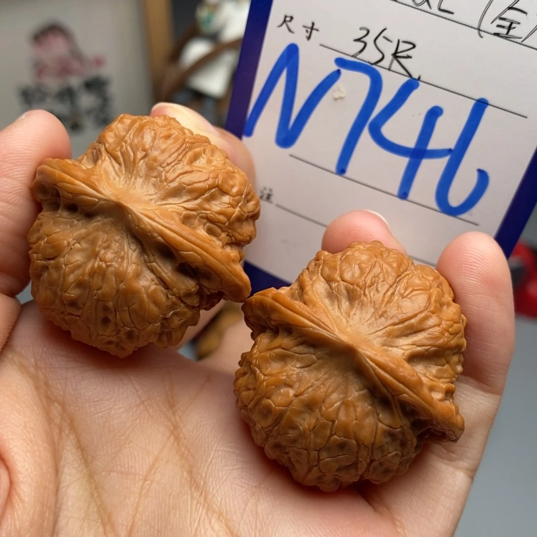 怪***气吊坠文玩核桃血麒麟35