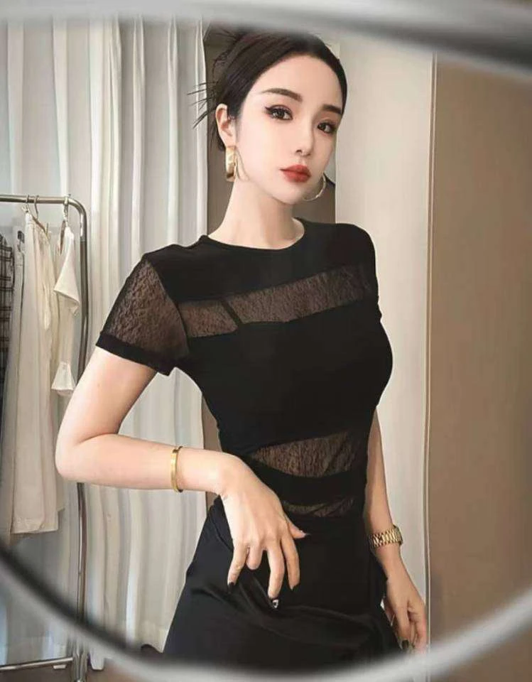 短袖短款百搭常规黑色镂空显瘦薄款T恤洋气夏季t恤修身露背性感