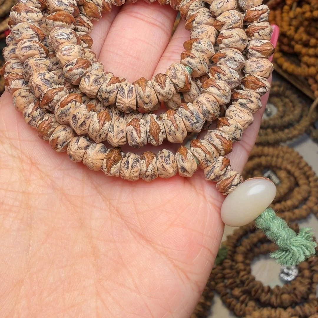 山***海吊坠柏香籽/百香籽