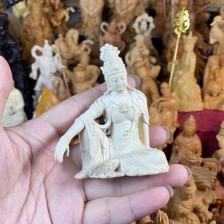 一***金木黄杨自在观音8厘米