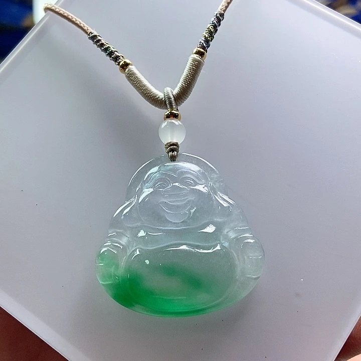 吊坠(赠链)未镶嵌翡翠