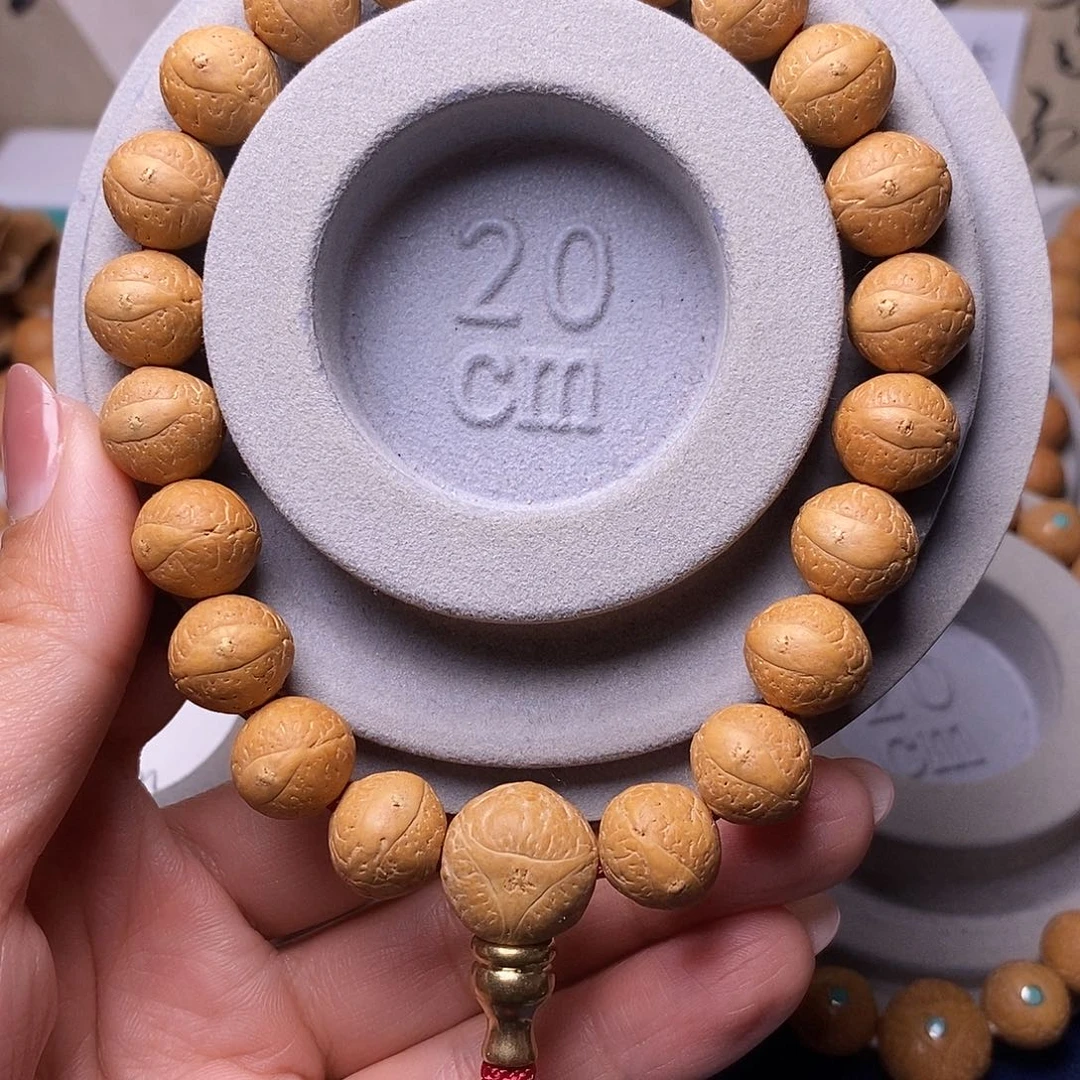 冬***在凤眼菩提吊坠12手串