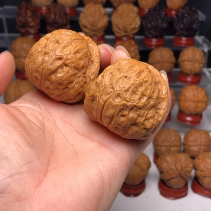 文玩核桃吊坠1玄月古蟾