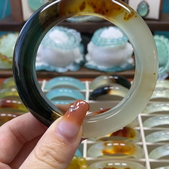 未镶嵌岫玉手镯手镯