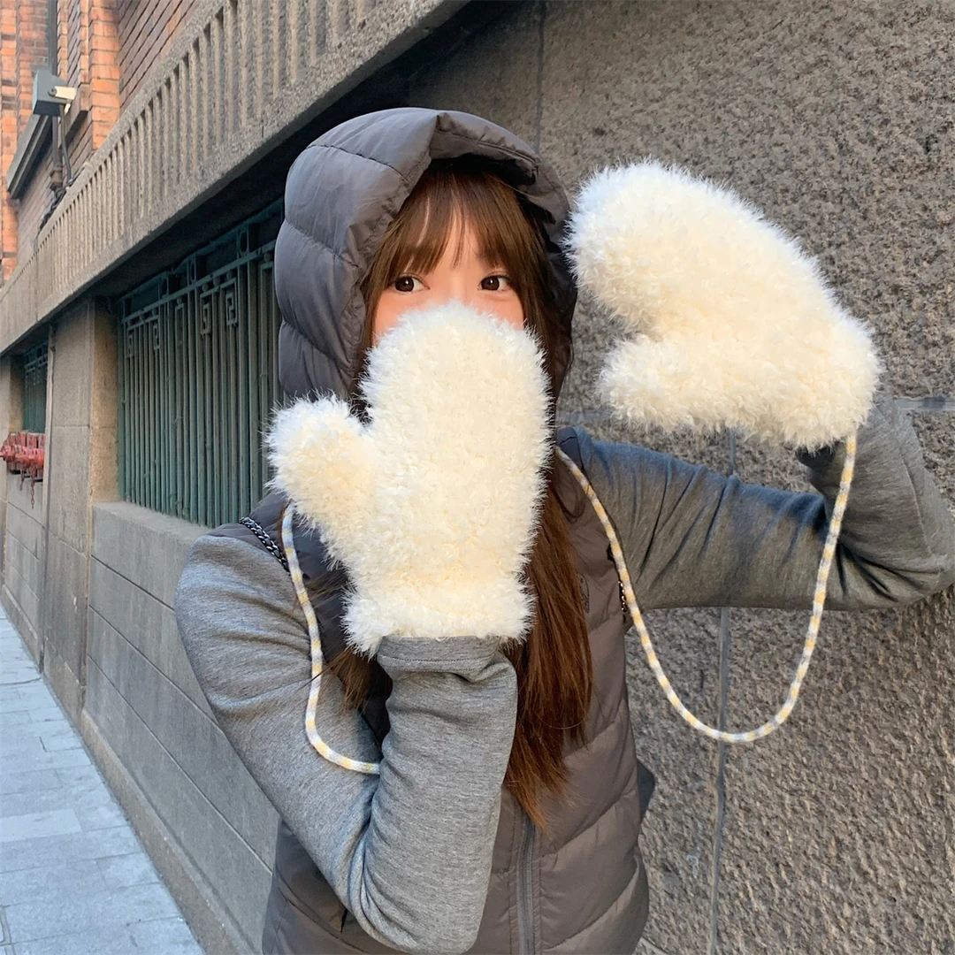 可爱奶乎乎挂脖毛绒白色手套女冬季保暖连指全包手套加厚雪地防寒