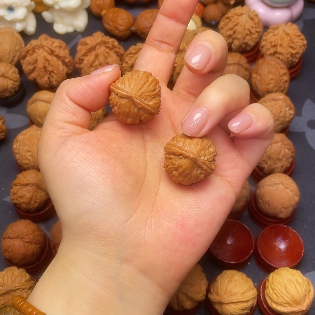 文玩核桃把件013豆包