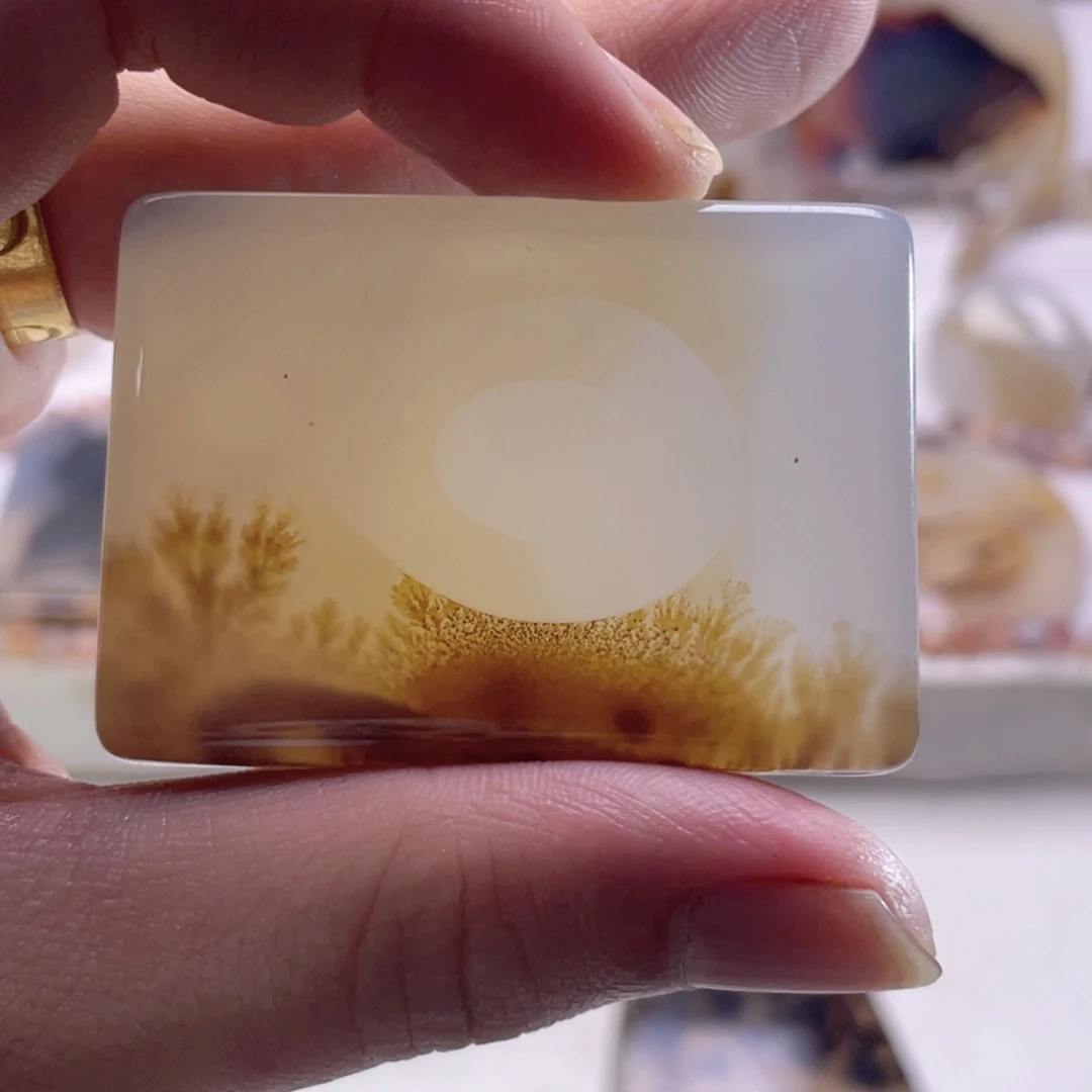 玛瑙/玉髓未镶嵌珠宝奇石