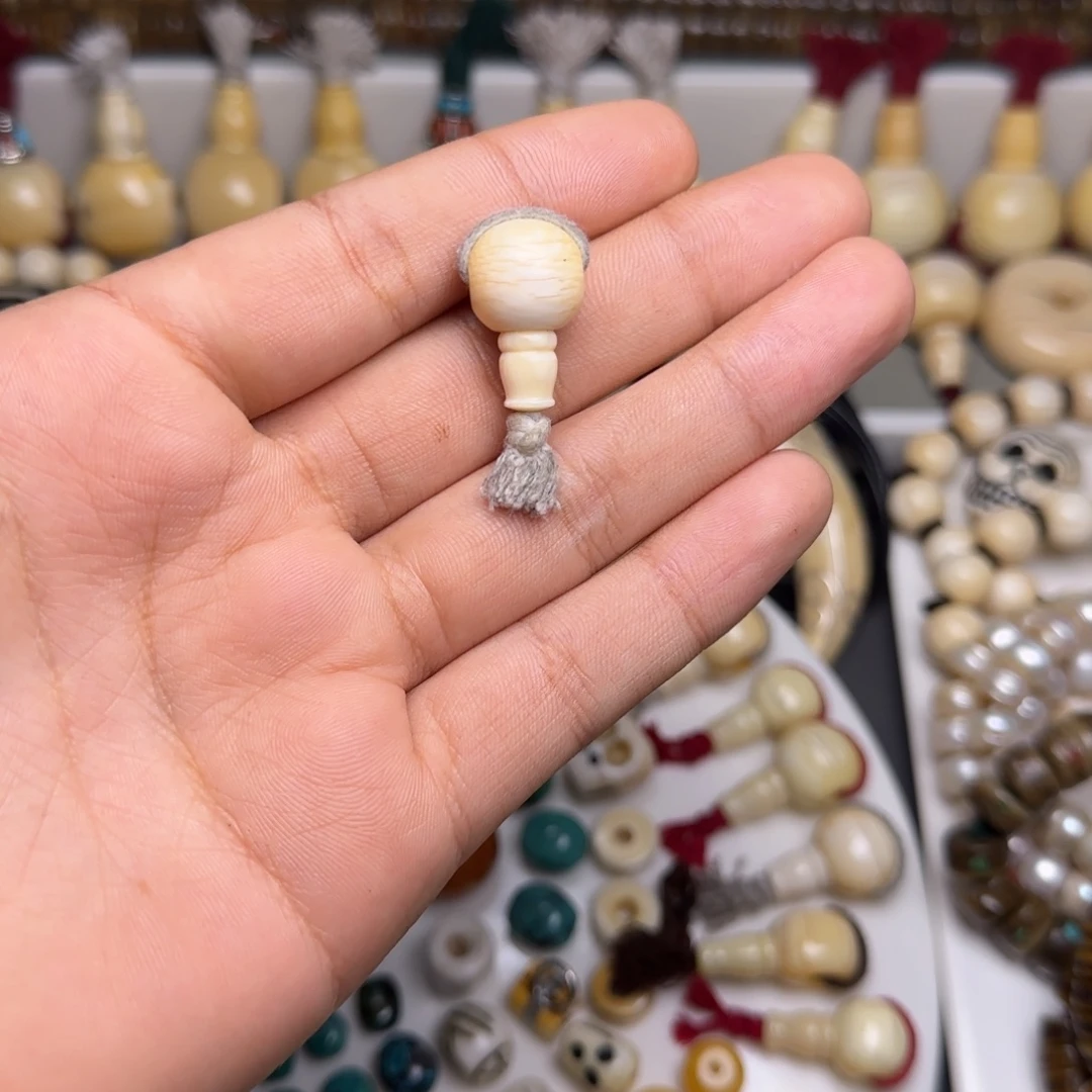 斯***楞菩提籽类藏传老高级白三通