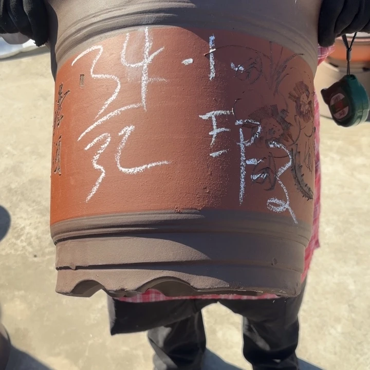 茶壶紫砂紫砂的颜色