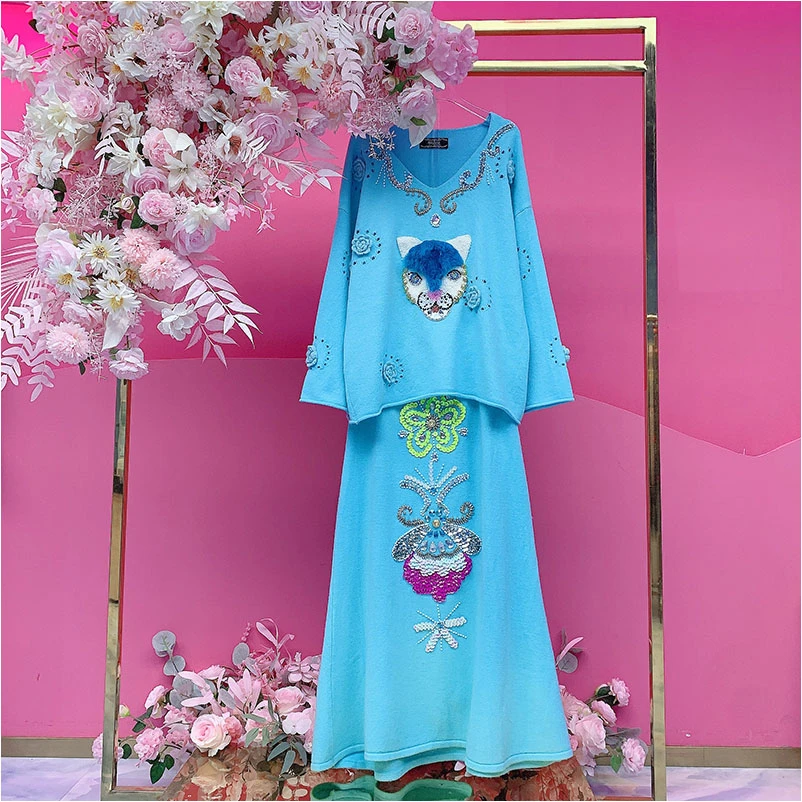 A4404欧美设计师2025冬季新款重工钉钻刺绣卡通立体花毛衣套装裙