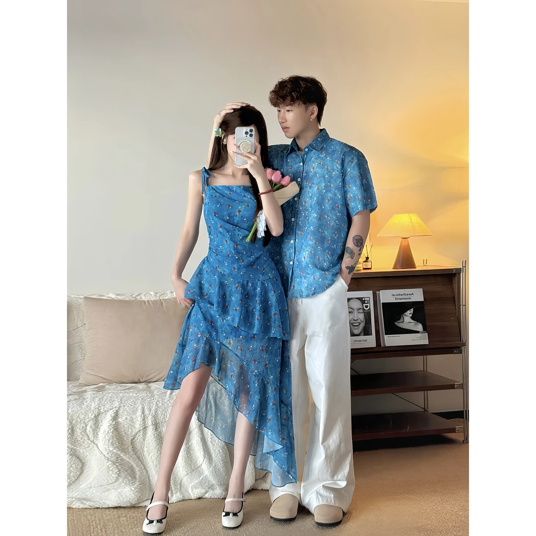 情侣装海边度假碎花吊带连衣裙女夏季2025新款不规则的裙子男衬衫