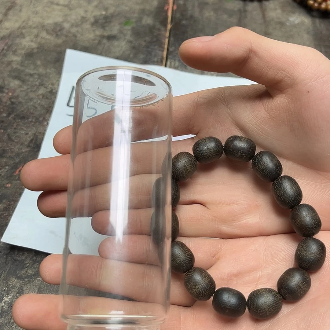 大叶紫檀（黑酸枝木类）