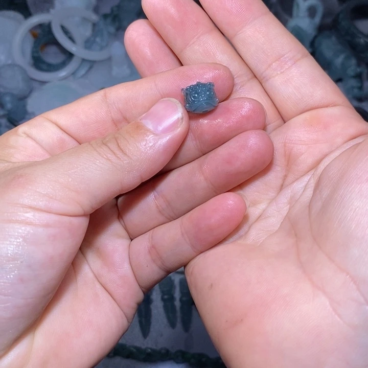 未镶嵌定制翡翠毛