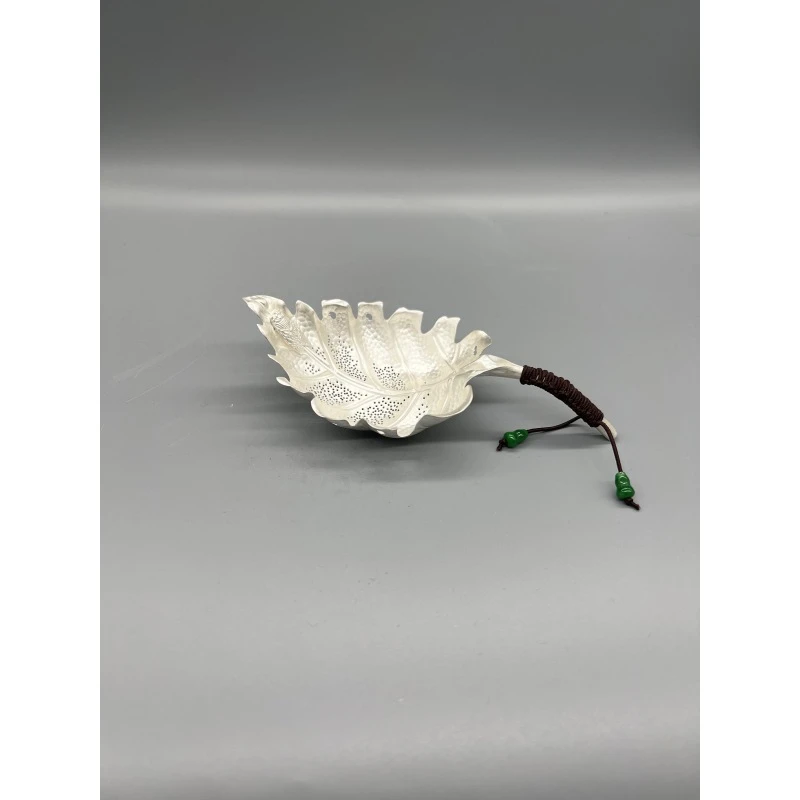 枯叶虫蚀茶漏枯叶虫蚀茶漏