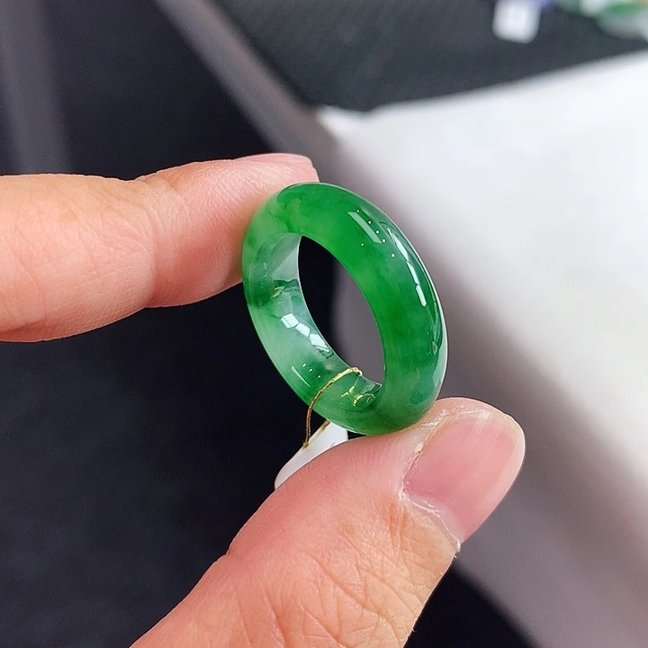 翡翠未镶嵌戒指13号
