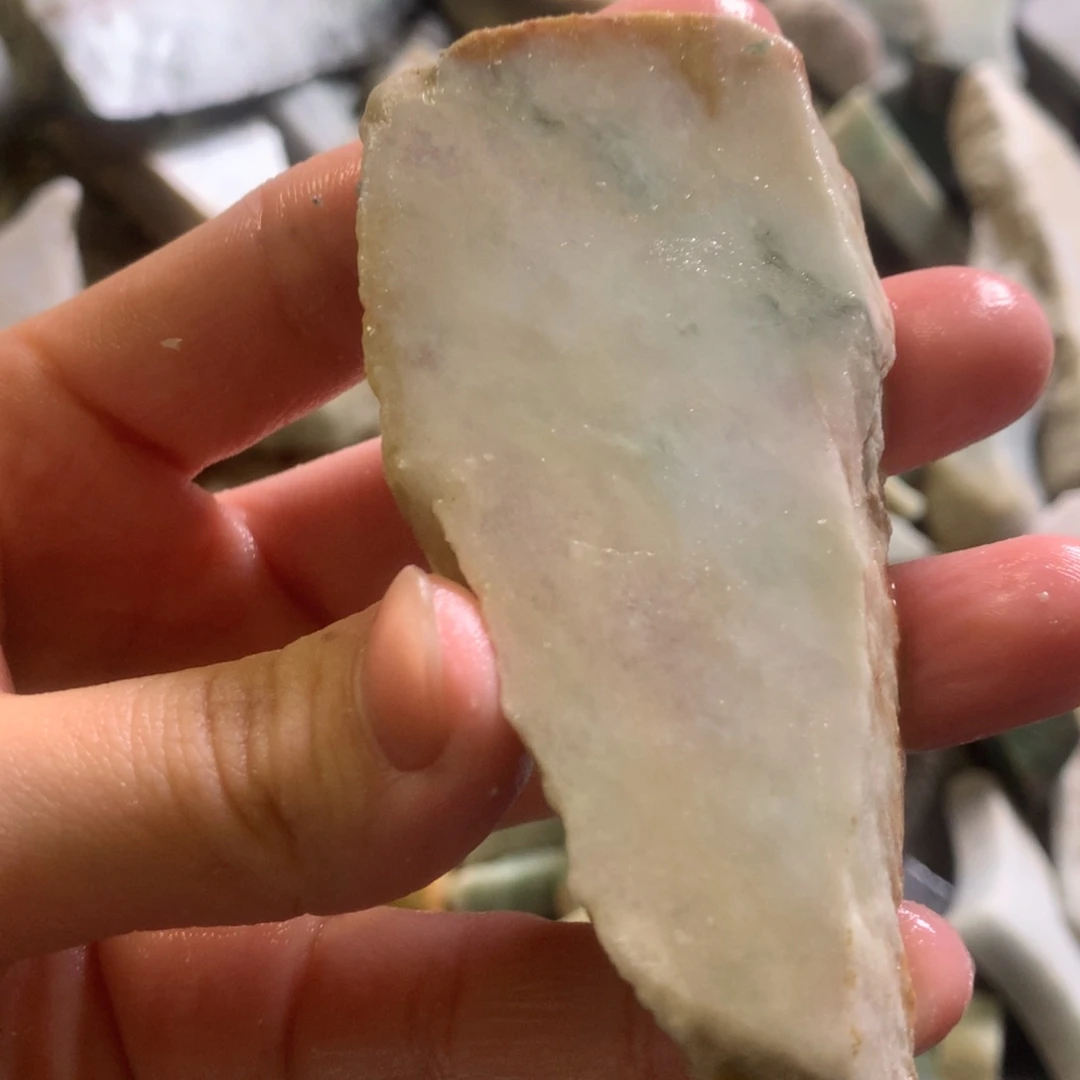 翡翠颈饰未镶嵌缅甸翡翠