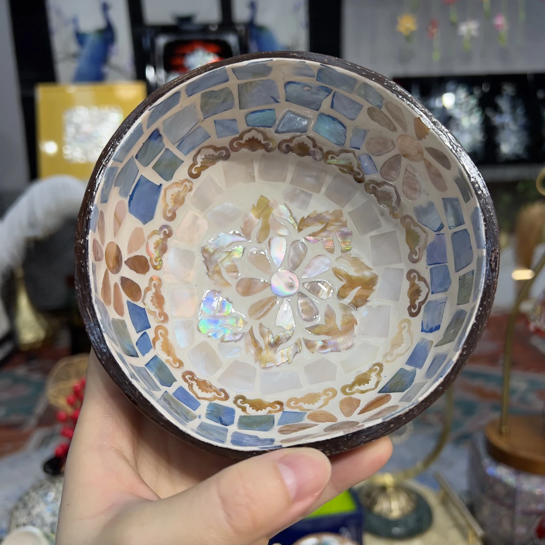 KA-东南亚天然椰木贝壳手工镶嵌碗直径约13cm