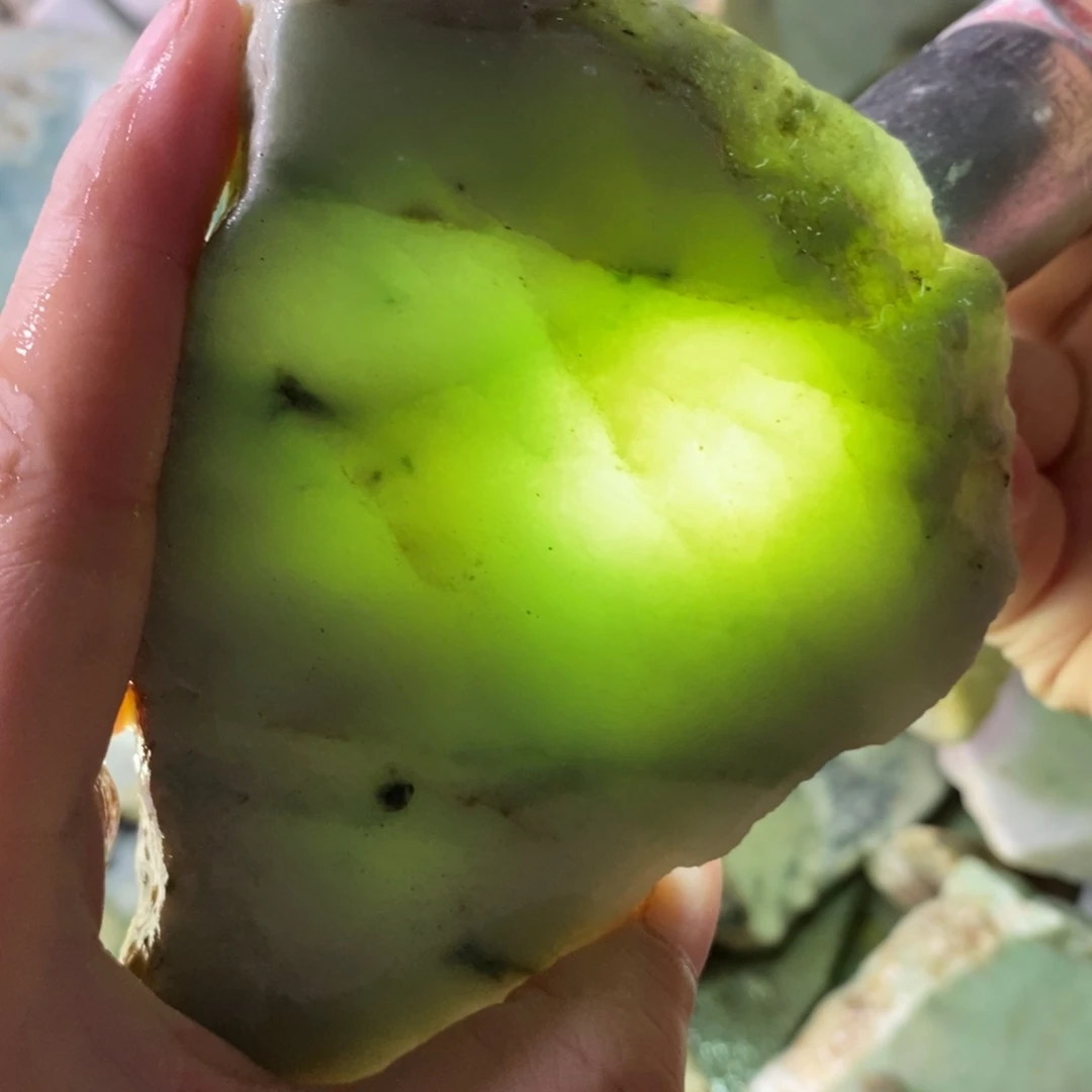 颈饰未镶嵌翡翠天然翡翠