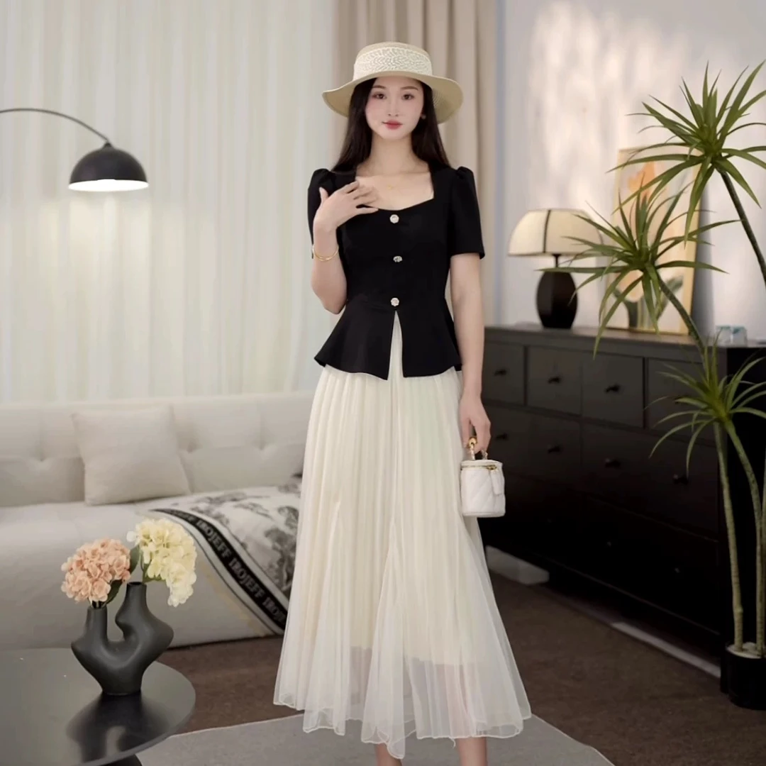 2025夏季新款穿搭一整套连衣裙女轻奢高级感超火网纱半身裙两件套