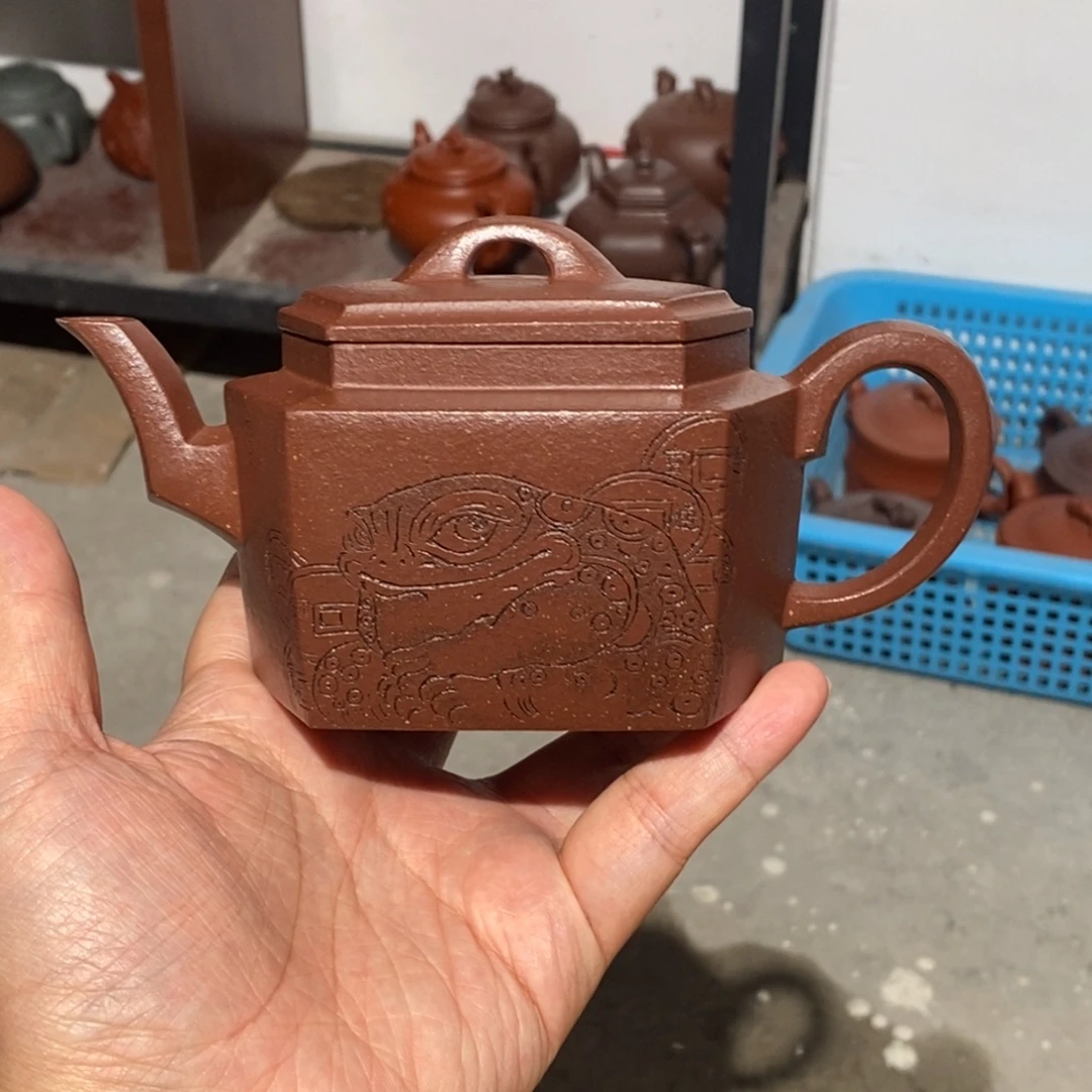 茶壶紫砂紫砂壶。紫砂壶。